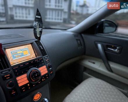 Чорний Інфініті FX 35, об'ємом двигуна 3.5 л та пробігом 177 тис. км за 8100 $, фото 26 на Automoto.ua