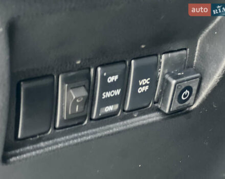 Черный Инфинити FX 35, объемом двигателя 3.5 л и пробегом 220 тыс. км за 7377 $, фото 43 на Automoto.ua