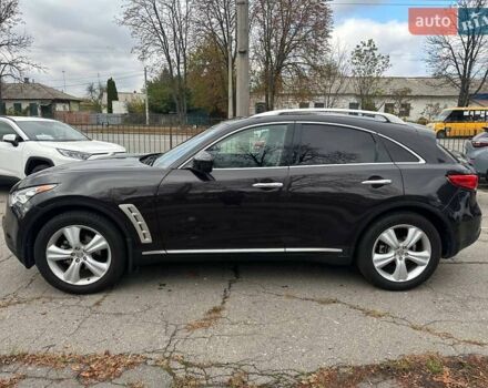 Черный Инфинити FX 35, объемом двигателя 3.5 л и пробегом 232 тыс. км за 12000 $, фото 3 на Automoto.ua