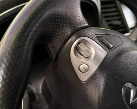 Черный Инфинити FX 35, объемом двигателя 3.5 л и пробегом 196 тыс. км за 13500 $, фото 20 на Automoto.ua