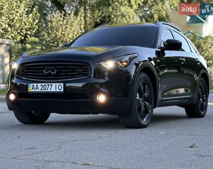 Черный Инфинити FX 35, объемом двигателя 0 л и пробегом 222 тыс. км за 11200 $, фото 17 на Automoto.ua