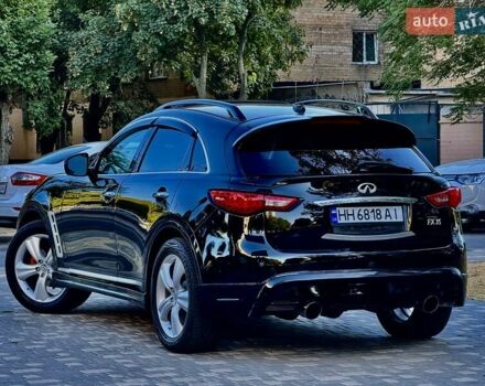 Черный Инфинити FX 35, объемом двигателя 3.5 л и пробегом 221 тыс. км за 11999 $, фото 2 на Automoto.ua