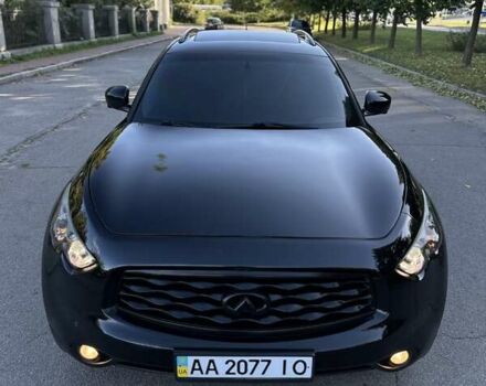 Черный Инфинити FX 35, объемом двигателя 0 л и пробегом 222 тыс. км за 11200 $, фото 10 на Automoto.ua