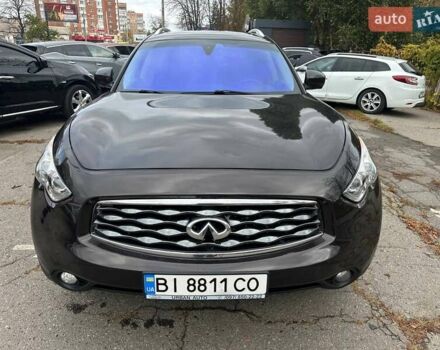 Черный Инфинити FX 35, объемом двигателя 3.5 л и пробегом 145 тыс. км за 13100 $, фото 7 на Automoto.ua