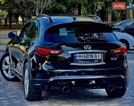 Черный Инфинити FX 35, объемом двигателя 3.5 л и пробегом 221 тыс. км за 11999 $, фото 3 на Automoto.ua