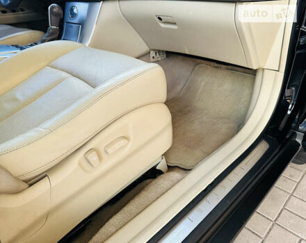 Черный Инфинити FX 35, объемом двигателя 3.5 л и пробегом 139 тыс. км за 9600 $, фото 22 на Automoto.ua