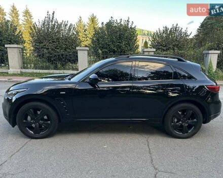 Черный Инфинити FX 35, объемом двигателя 0 л и пробегом 222 тыс. км за 11200 $, фото 21 на Automoto.ua