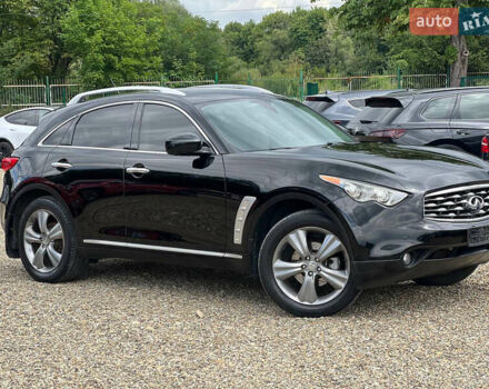 Черный Инфинити FX 35, объемом двигателя 3.5 л и пробегом 150 тыс. км за 13300 $, фото 3 на Automoto.ua