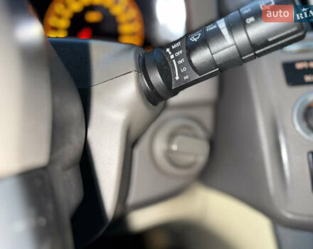 Чорний Інфініті FX 35, об'ємом двигуна 3.5 л та пробігом 177 тис. км за 8100 $, фото 25 на Automoto.ua