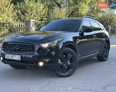 Черный Инфинити FX 35, объемом двигателя 0 л и пробегом 222 тыс. км за 11200 $, фото 13 на Automoto.ua