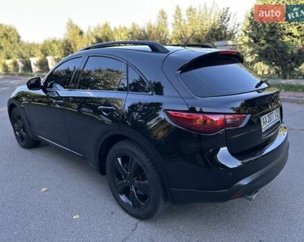 Черный Инфинити FX 35, объемом двигателя 0 л и пробегом 222 тыс. км за 11200 $, фото 25 на Automoto.ua