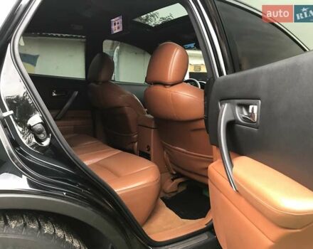 Черный Инфинити FX 35, объемом двигателя 3.5 л и пробегом 201 тыс. км за 11850 $, фото 9 на Automoto.ua