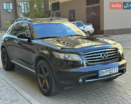 Черный Инфинити FX 35, объемом двигателя 3.5 л и пробегом 253 тыс. км за 8700 $, фото 5 на Automoto.ua