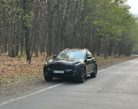 Черный Инфинити FX 35, объемом двигателя 3.5 л и пробегом 270 тыс. км за 14900 $, фото 2 на Automoto.ua