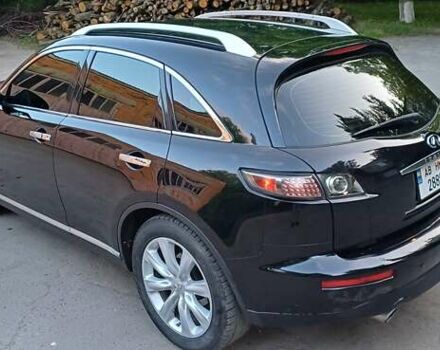 Черный Инфинити FX 35, объемом двигателя 3.5 л и пробегом 201 тыс. км за 11850 $, фото 23 на Automoto.ua