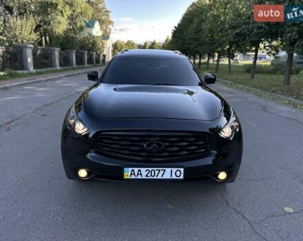 Черный Инфинити FX 35, объемом двигателя 0 л и пробегом 222 тыс. км за 11200 $, фото 9 на Automoto.ua