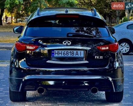 Черный Инфинити FX 35, объемом двигателя 3.5 л и пробегом 221 тыс. км за 11999 $, фото 5 на Automoto.ua