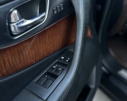 Черный Инфинити FX 35, объемом двигателя 0 л и пробегом 222 тыс. км за 11200 $, фото 41 на Automoto.ua