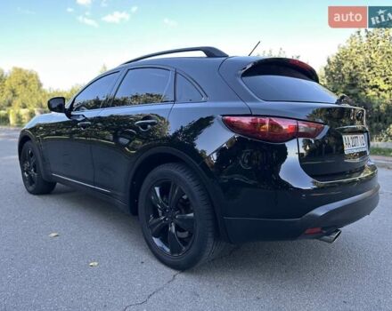 Черный Инфинити FX 35, объемом двигателя 0 л и пробегом 222 тыс. км за 11200 $, фото 24 на Automoto.ua