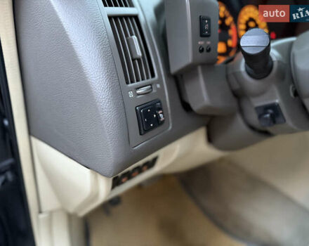 Чорний Інфініті FX 35, об'ємом двигуна 3.5 л та пробігом 177 тис. км за 8100 $, фото 22 на Automoto.ua