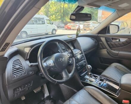 Черный Инфинити FX 35, объемом двигателя 3.5 л и пробегом 660 тыс. км за 12500 $, фото 3 на Automoto.ua