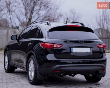 Чорний Інфініті FX 35, об'ємом двигуна 3.5 л та пробігом 161 тис. км за 16900 $, фото 10 на Automoto.ua