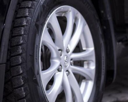 Черный Инфинити FX 35, объемом двигателя 3.5 л и пробегом 256 тыс. км за 13900 $, фото 41 на Automoto.ua