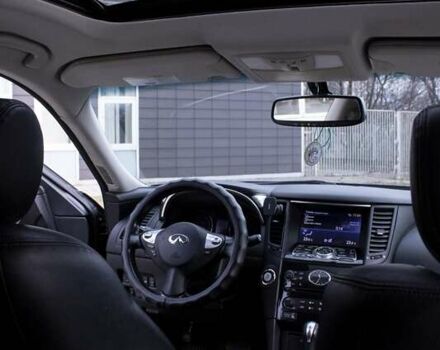 Черный Инфинити FX 35, объемом двигателя 3.5 л и пробегом 256 тыс. км за 13900 $, фото 32 на Automoto.ua