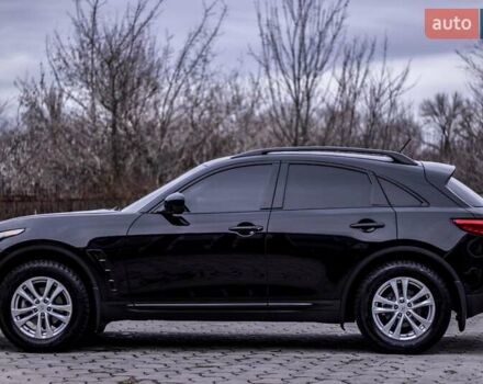 Черный Инфинити FX 35, объемом двигателя 3.5 л и пробегом 256 тыс. км за 13900 $, фото 6 на Automoto.ua