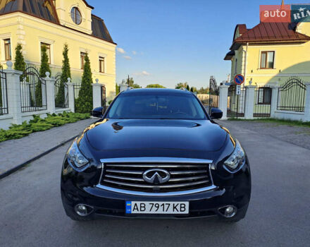 Черный Инфинити FX 35, объемом двигателя 3.5 л и пробегом 182 тыс. км за 15000 $, фото 4 на Automoto.ua