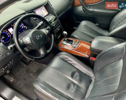 Черный Инфинити FX 35, объемом двигателя 3.5 л и пробегом 224 тыс. км за 13850 $, фото 24 на Automoto.ua