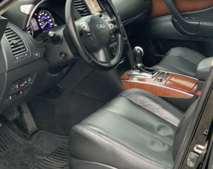 Черный Инфинити FX 35, объемом двигателя 3.5 л и пробегом 224 тыс. км за 13850 $, фото 19 на Automoto.ua