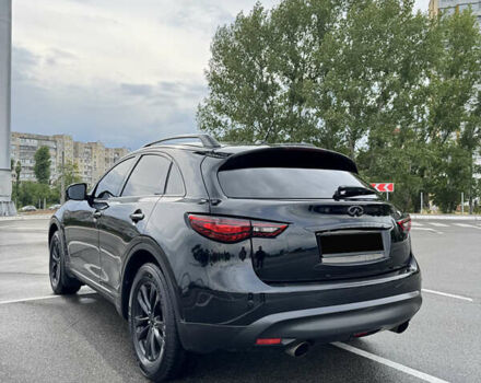 Черный Инфинити FX 35, объемом двигателя 3.5 л и пробегом 133 тыс. км за 16333 $, фото 31 на Automoto.ua