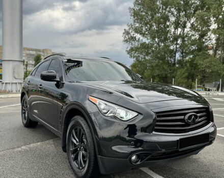 Черный Инфинити FX 35, объемом двигателя 3.5 л и пробегом 133 тыс. км за 16333 $, фото 3 на Automoto.ua