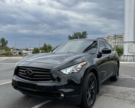 Черный Инфинити FX 35, объемом двигателя 3.5 л и пробегом 133 тыс. км за 16333 $, фото 6 на Automoto.ua