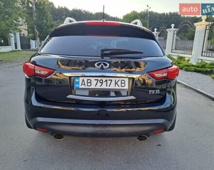 Черный Инфинити FX 35, объемом двигателя 3.5 л и пробегом 182 тыс. км за 15000 $, фото 6 на Automoto.ua