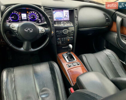 Черный Инфинити FX 35, объемом двигателя 3.5 л и пробегом 224 тыс. км за 13850 $, фото 28 на Automoto.ua