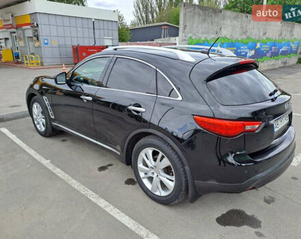 Черный Инфинити FX 35, объемом двигателя 3.5 л и пробегом 182 тыс. км за 15000 $, фото 5 на Automoto.ua