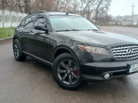 Черный Инфинити FX 35, объемом двигателя 3.5 л и пробегом 217 тыс. км за 7500 $, фото 1 на Automoto.ua