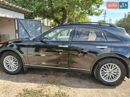 Інфініті FX 35 2005 у Балаклее на Automoto.ua Чорний Інфініті FX 35, об'ємом двигуна 3.5 л та пробігом 310 тис. км за 8700 $, фото 1 на Automoto.ua