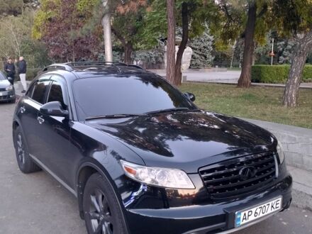 Черный Инфинити FX 35, объемом двигателя 3.5 л и пробегом 235 тыс. км за 8500 $, фото 1 на Automoto.ua