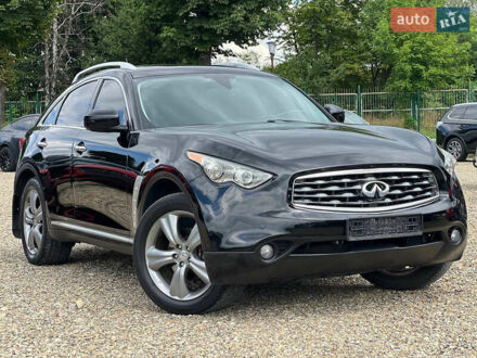 Чорний Інфініті FX 35, об'ємом двигуна 3.5 л та пробігом 150 тис. км за 13300 $, фото 1 на Automoto.ua