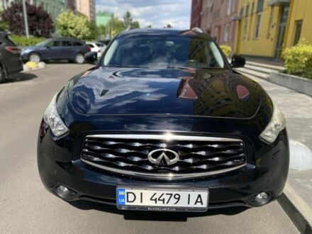 Инфинити FX 35 2008 в Киеве на Automoto.ua Черный Инфинити FX 35, объемом двигателя 3.5 л и пробегом 190 тыс. км за 11999 $, фото 1 на Automoto.ua