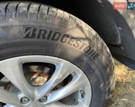 Фіолетовий Інфініті FX 35, об'ємом двигуна 3.5 л та пробігом 213 тис. км за 13500 $, фото 10 на Automoto.ua