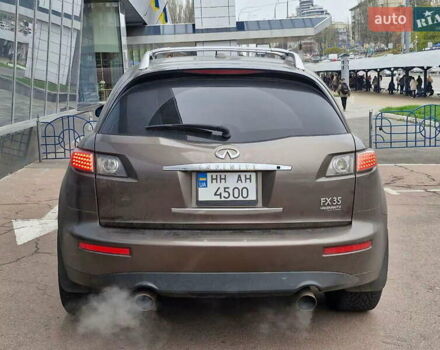 Коричневый Инфинити FX 35, объемом двигателя 3.5 л и пробегом 158 тыс. км за 8500 $, фото 4 на Automoto.ua