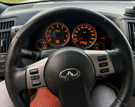 Коричневый Инфинити FX 35, объемом двигателя 3.5 л и пробегом 240 тыс. км за 9500 $, фото 6 на Automoto.ua