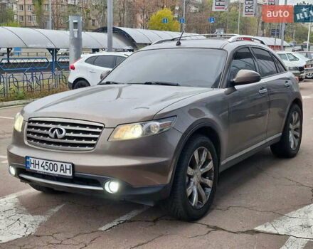 Коричневый Инфинити FX 35, объемом двигателя 3.5 л и пробегом 158 тыс. км за 8500 $, фото 2 на Automoto.ua
