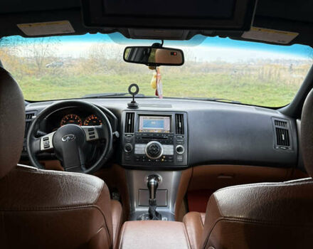 Коричневый Инфинити FX 35, объемом двигателя 3.5 л и пробегом 240 тыс. км за 9500 $, фото 13 на Automoto.ua