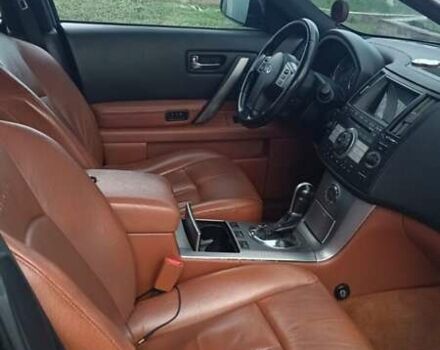 Коричневый Инфинити FX 35, объемом двигателя 3.5 л и пробегом 182 тыс. км за 10000 $, фото 3 на Automoto.ua