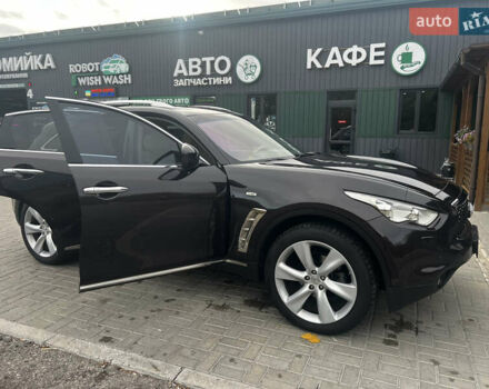 Коричневый Инфинити FX 35, объемом двигателя 3.5 л и пробегом 200 тыс. км за 17900 $, фото 29 на Automoto.ua